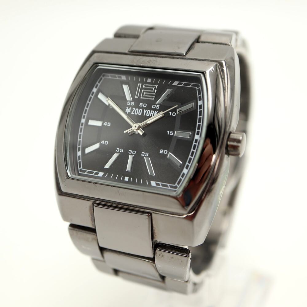 Zoo York Black Tone 40mm Wide Watch Stainless Steel Bracelet w New Battery